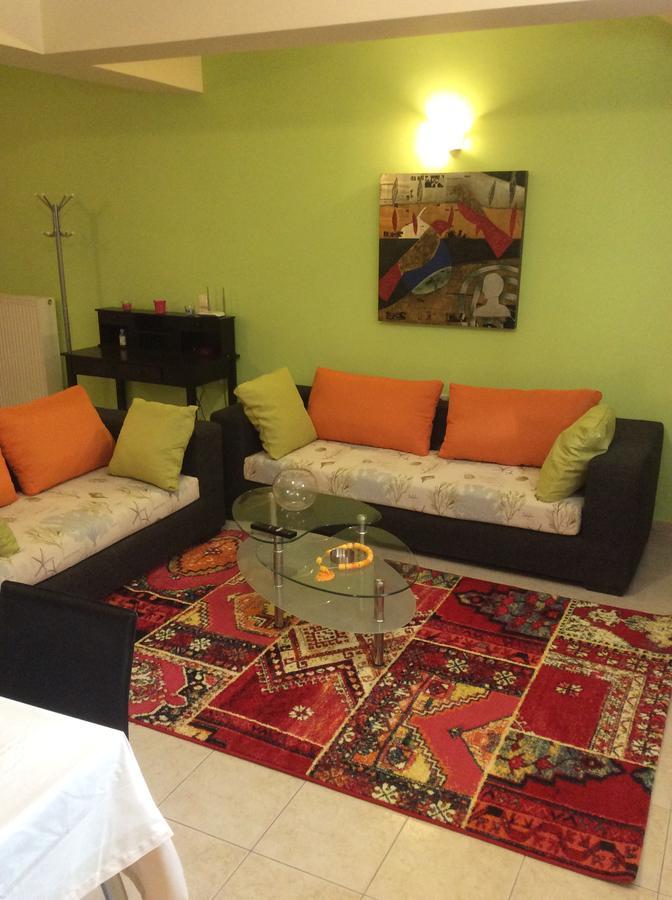 Modern Basement Apartment Gio Ii Zante Extérieur photo
